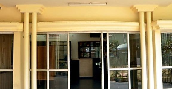 dav college library