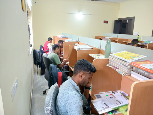 SUCCESS STUDY CENTRE (Library 24×7)