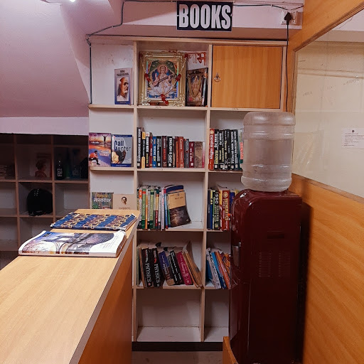 Readers Rejoice Library