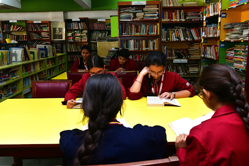 Sai Study Center & Library