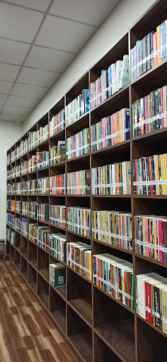 FOREST CENTRAL LIBRARY