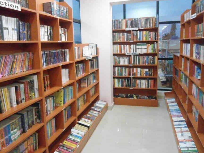 jayalakashmi puram library