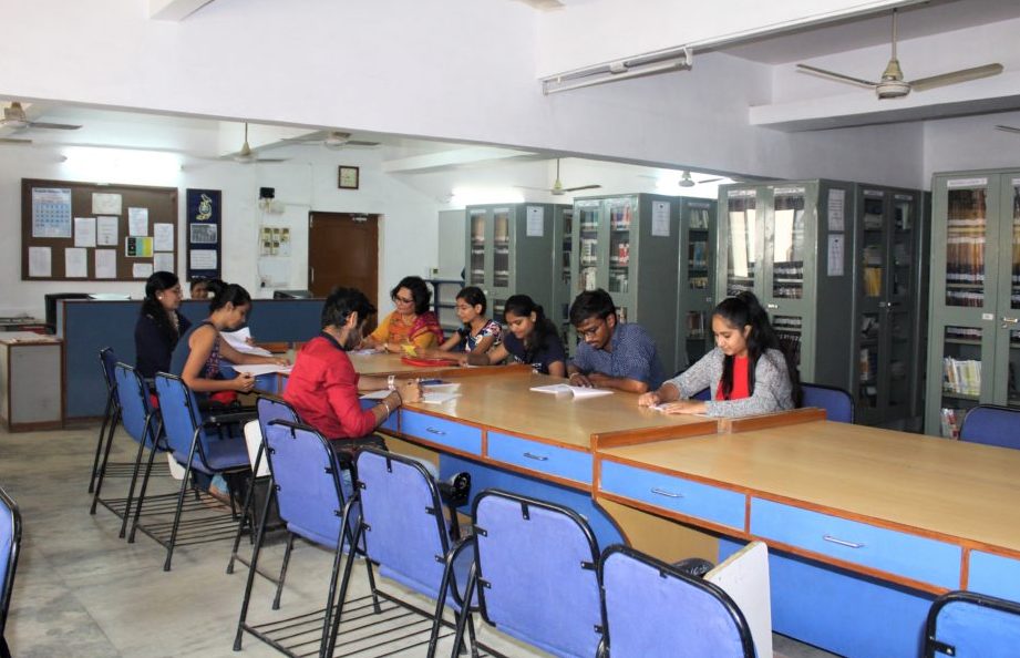 jg college library 1
