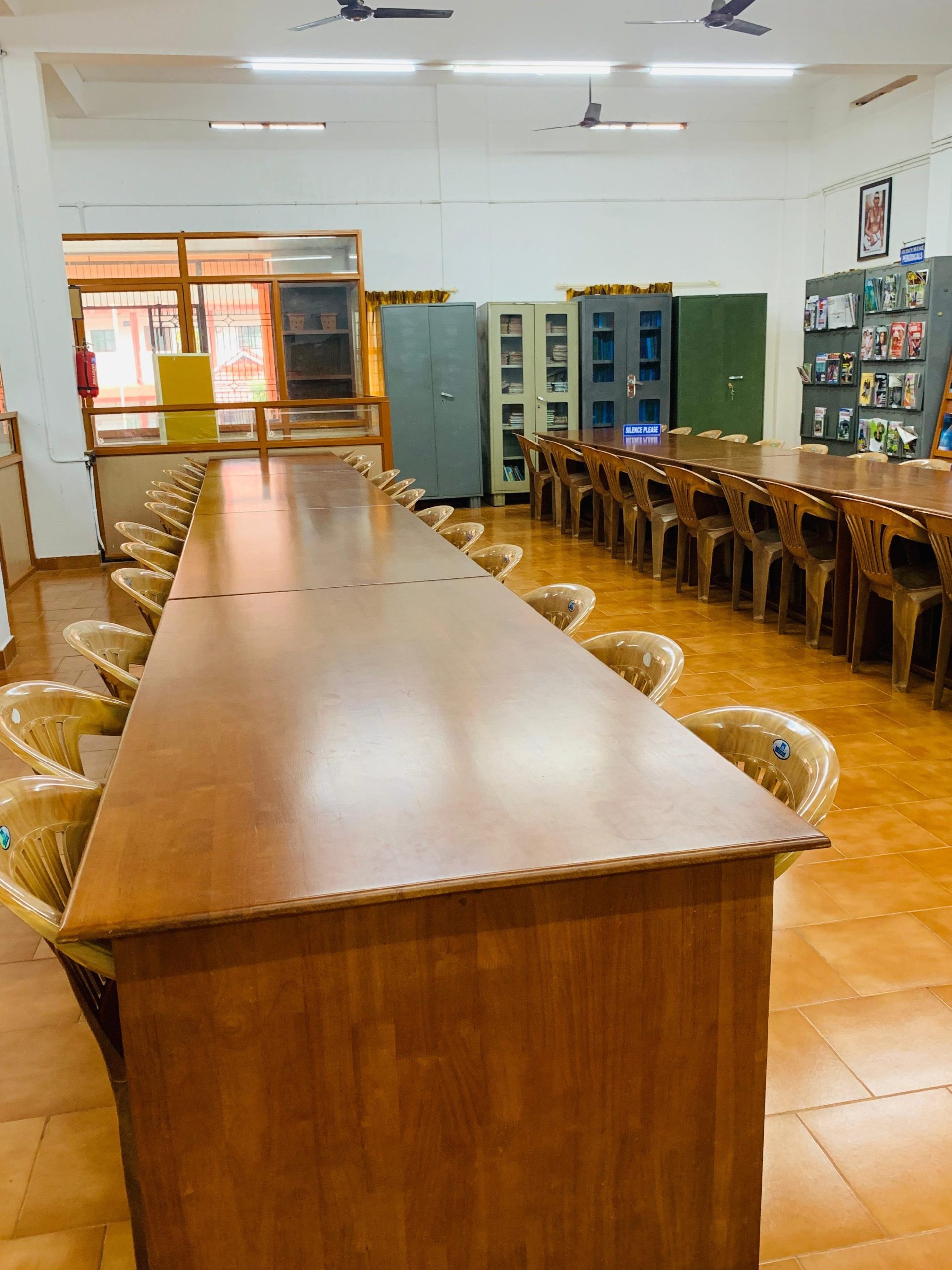 mahatma gandhi library reading room kannur 1 scaled