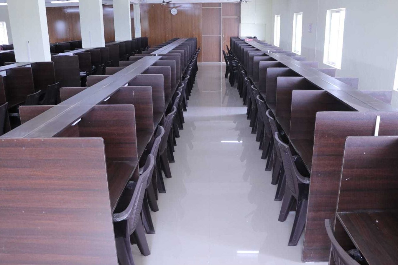 pioneer library kolhapur 1