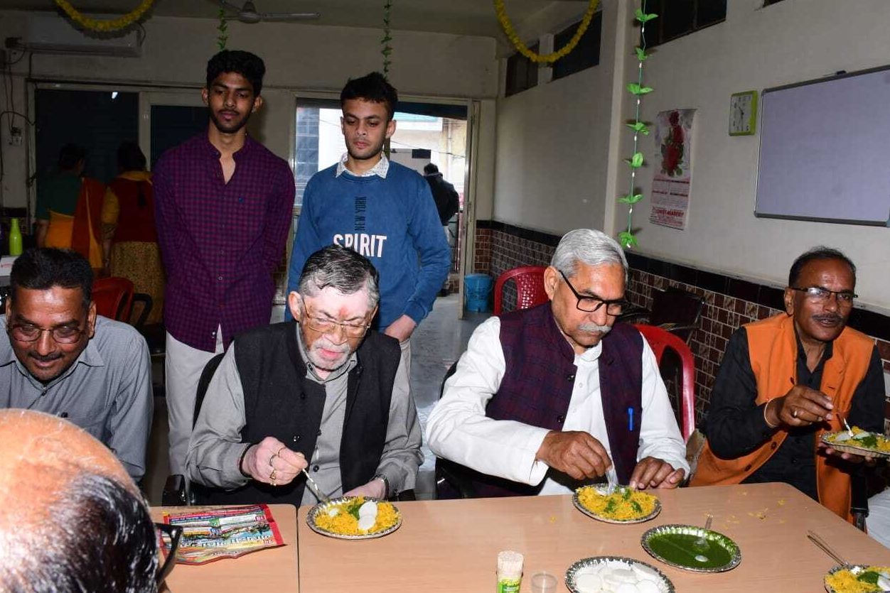 saraswati library bareilly