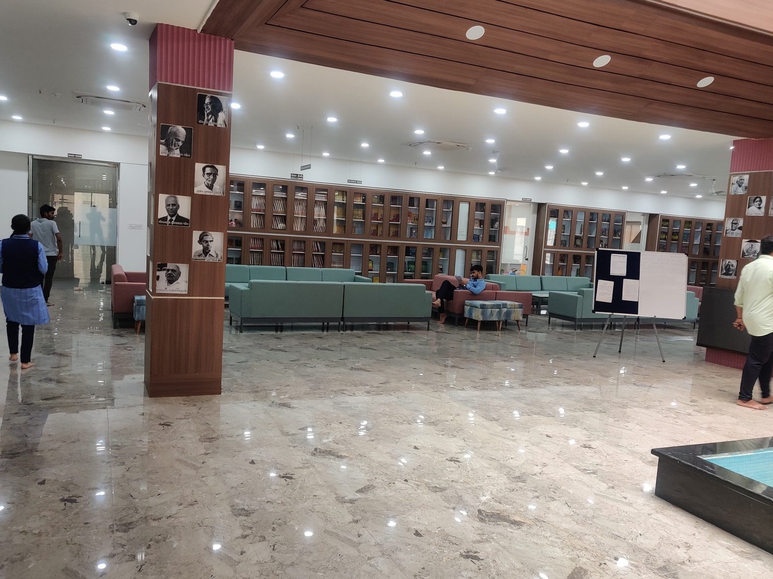 subhashchandra bose library rajkot