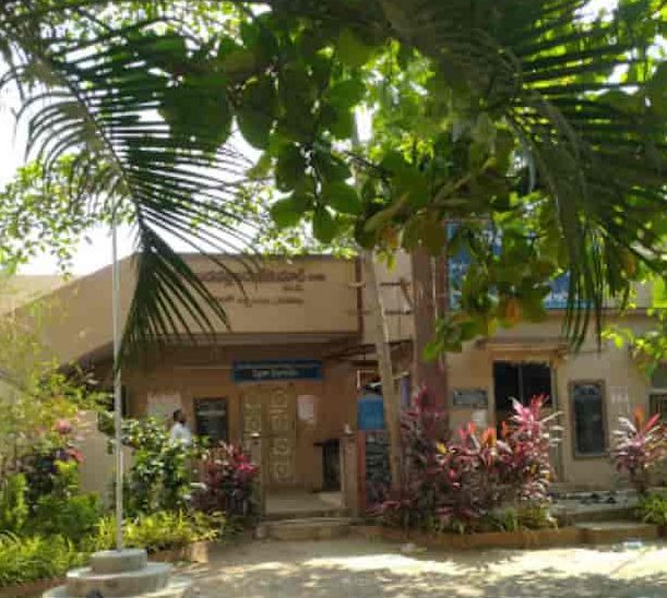 the best library in rajahmundry