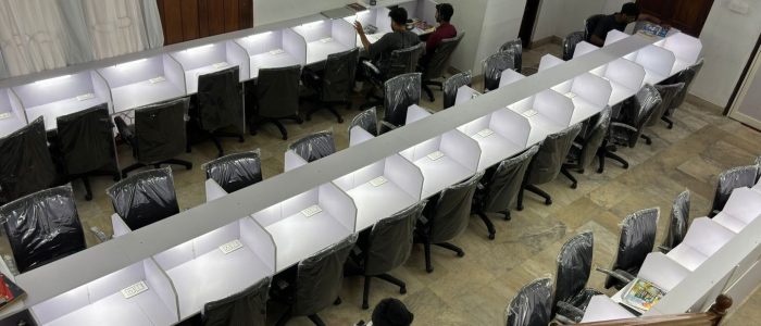 the readers cafe reading room